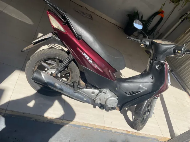 Honda Biz em itapuranga