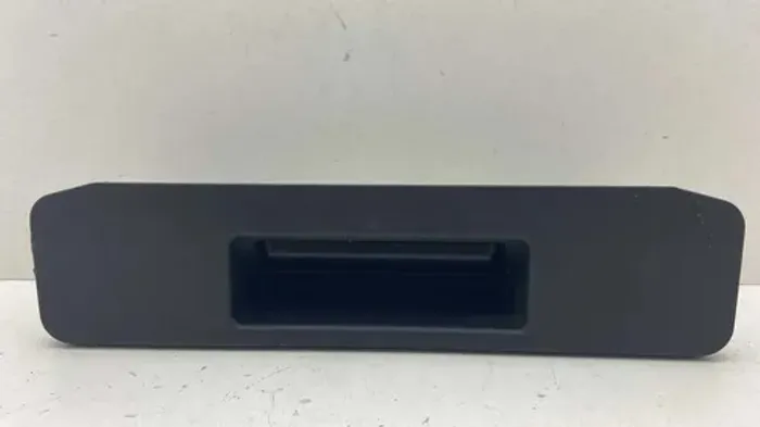 Fechadura Do Porta Malas Mercedes Benz A200 2015