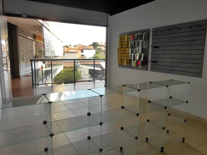 LOJA 37m² A VENDA NO SERRANO