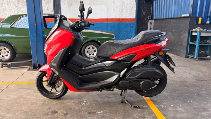 Nmax Connected 160 banco pedrinho
