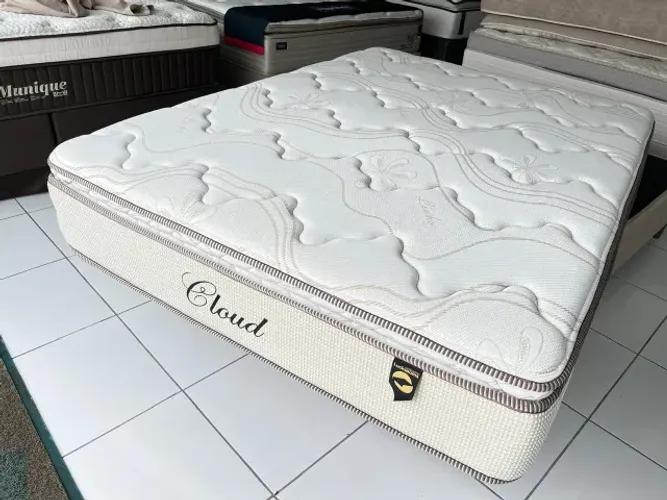 Colchão de Casal Novo Molas Ensacadas Pillow D33 Suporte de peso 130 Kg Luckspuma