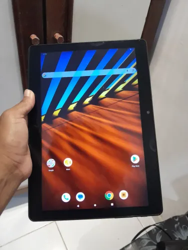 Tablet Multilaser 10" - Ótimo Estado + Capa e Carregador