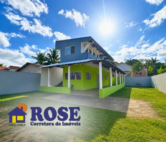 Praia Grande - Fundão/ES; Belíssima Casa Duplex de Frente para a Rodovia ES-010!