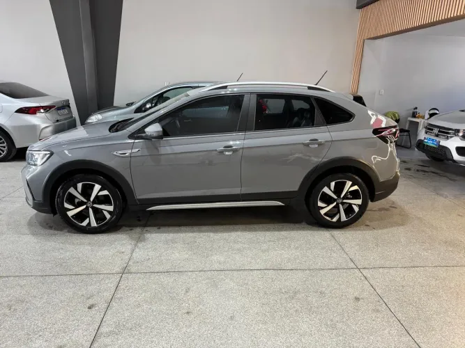 Volkswagen Nivus Highline 1.0 200 TSI Flex AUT 2023