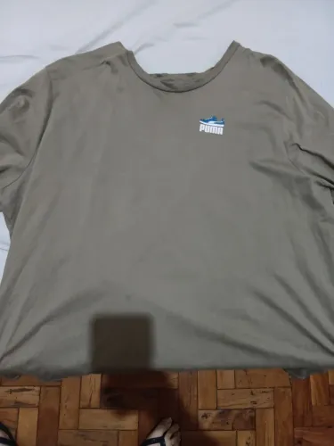 Camiseta PUMA OFICIAL .