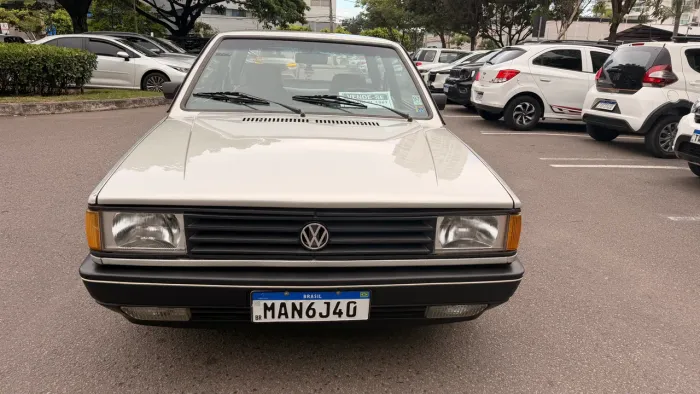 Volkswagen Voyage GL/ Special 1.6/ 1.8 (álcool) 1987