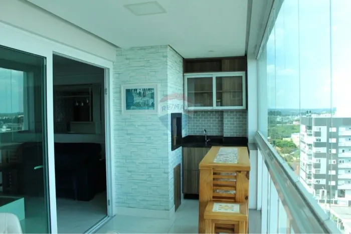 Luxo no Coração de Gravataí - 125m², Piscina, 2 Vagas