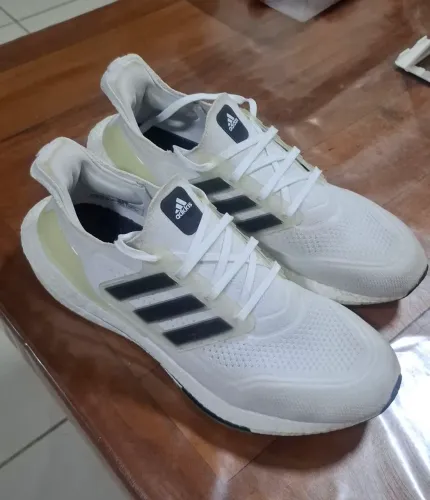 Tênis Adidas Ultraboost 21 masculino