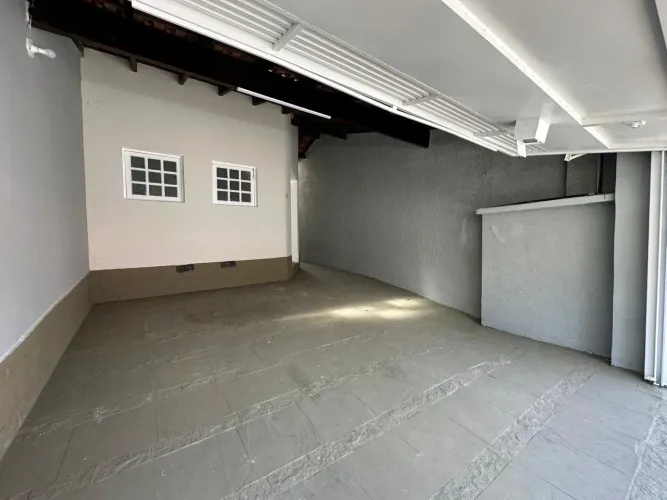 Excelente casa térrea a venda na Vila Suissa