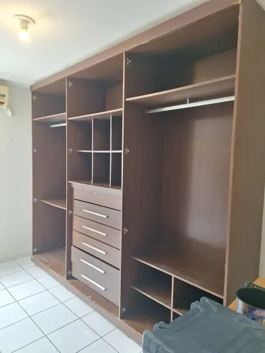 Guarda-roupa