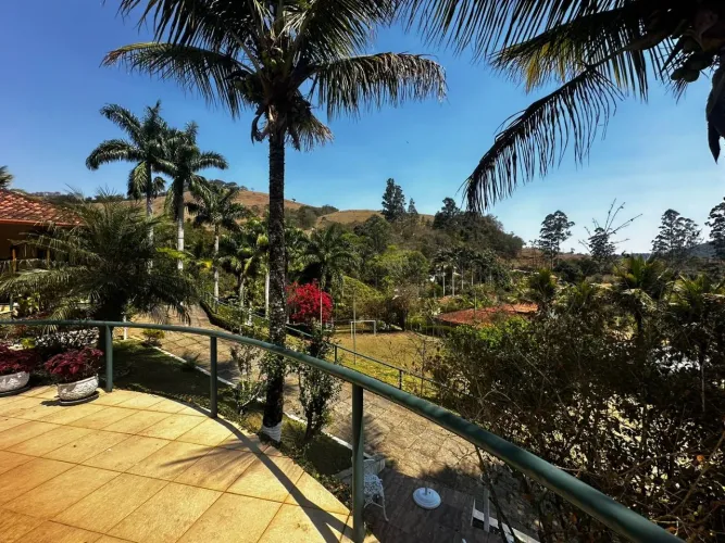 Chácara / Sítio / Granja 5 quartos - Pedra Bonita