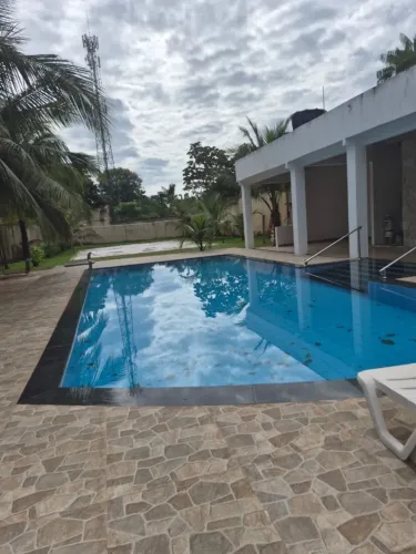Mansão Lago Azul - Para Locação | R$ 14.000 Excelente mansão com 420m² de área construída 