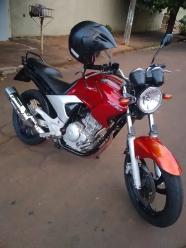 FAZER 250 2008