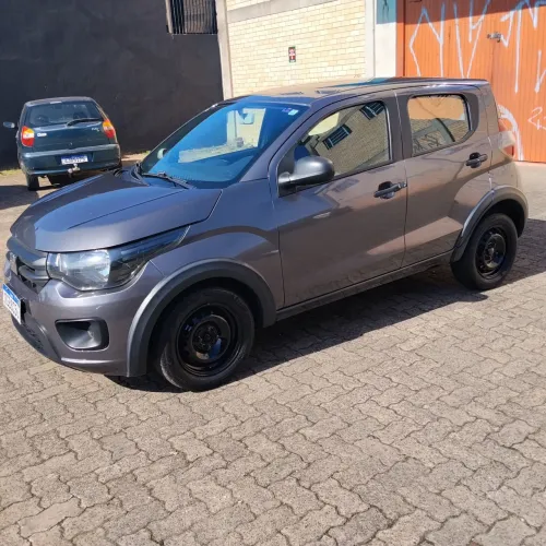 Fiat Mobi Like 1.0 Fire Flex 5P. 2021