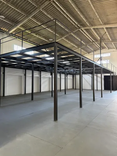 Mezanino Metálico 136m² Industrial | Desmontado  | Alta Resistência 