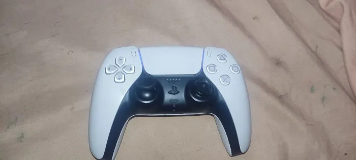 Controle de ps5 original todo bom só troca um analógico