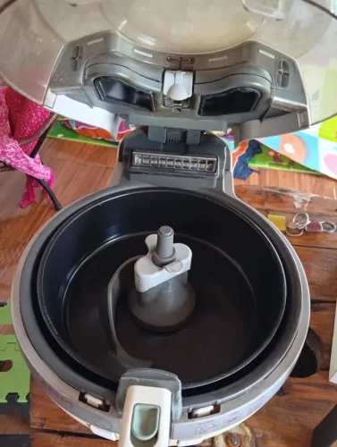 Vendo efraier 130 pra buscar prefeitas condições conservada Paso cartão
