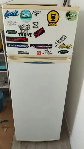 Geladeira Consul tô vendendo porque comprei outra