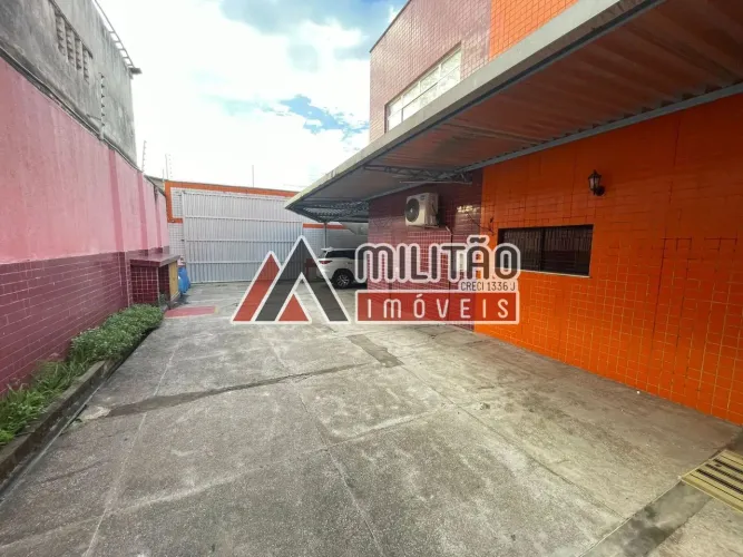 EMPRESA COMPLETA COM CASA E GALPÃO - 1511M² NA PARANGABA