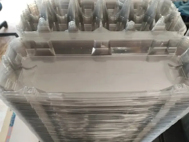 Embalagem bandeja para Ovos de Galinha plástica com tampa para uma dúzia, KIT com 200 unid
