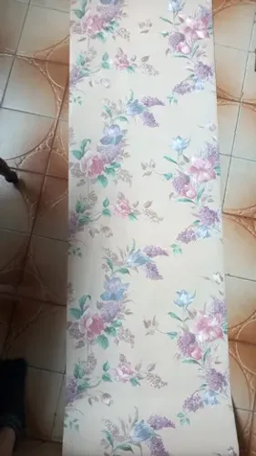 Papel de parede importado (sete rolos/no estado)