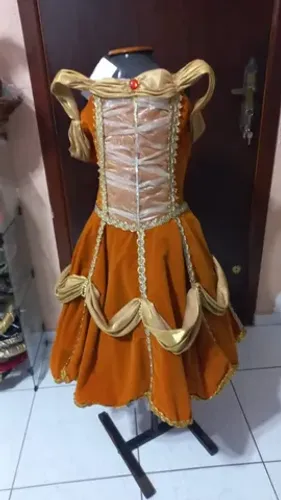 Fantasia Princesa Bela Infantil tamanho 6