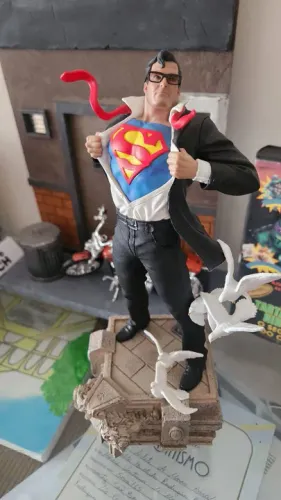 Clark Kent Superman Iron Studios