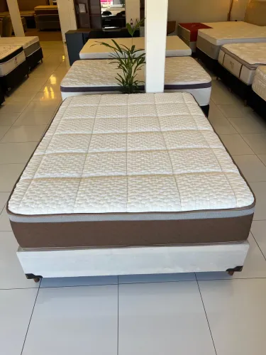 Cama Box de Casal - Base Box + Colchão Seminovo Top - ENTREGAMOS