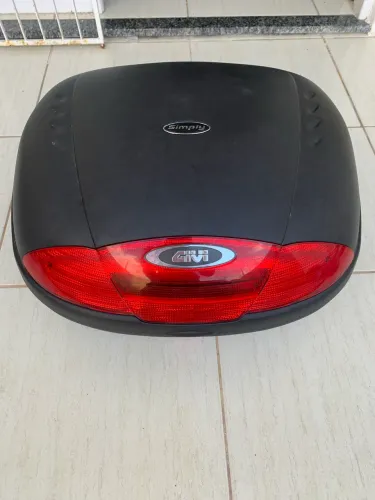 Baú Givi Simply 45L - Suporta 2 Capacetes | Acessório para Moto 