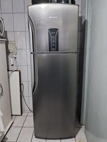 Geladeira Panasonic Econavi Inverter - Super Econômica e Silenciosa (Frost Free) 387l