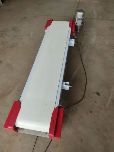 Esteira Transportadora em lona.