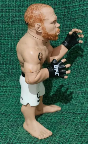 FIGURA AÇÃO UFC ORIGINAL WANDERLEY SILVA