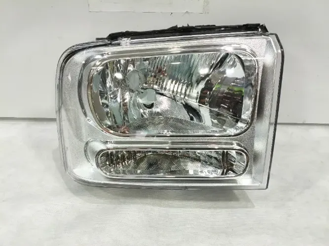 Farol lado direito F250 2005 2006 2007 a 2014 novo