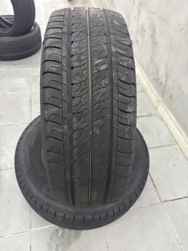 Pneu Aro 16 Goodyear 235/65R16 Cargo Marathon 2 121/119R