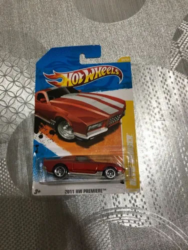 Hot Wheels BLVD BRUISER