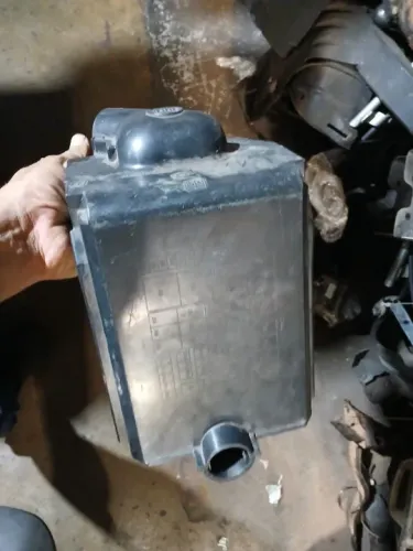 Proteção da caixa de fusiveis Mobi  