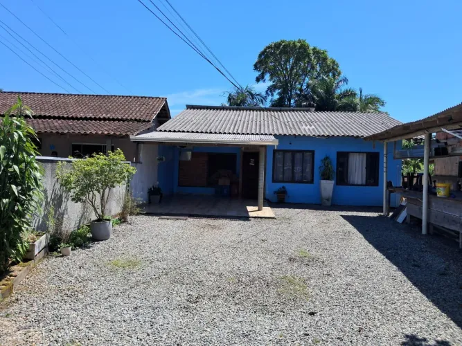 Vende casa em Garuva Sc - Aceito propostas 