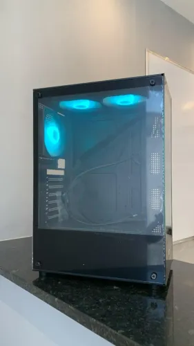 Gabinete Gamer GB1792 com 3 Fans RGB.
