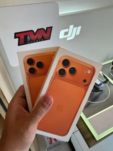 iPhone 17 pro Max 256 laranja 