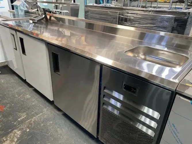 balcão refrigerado inox 2.5 metros Venâncio 