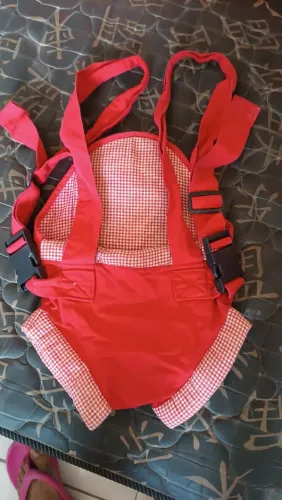 Canguru de Bebê Vermelho