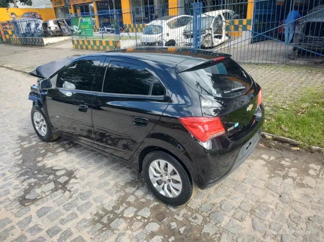 sucata Onix 1.4 2018