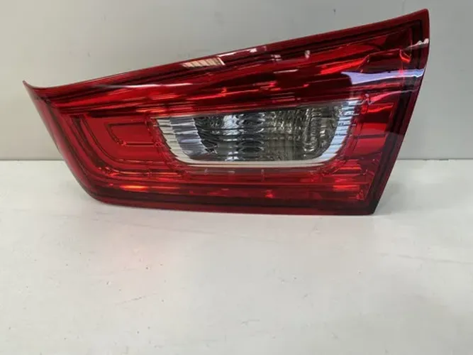 Lanterna Mitsubishi Asx 23041315