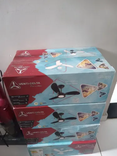 Ventilador de teto novo na caixa!
