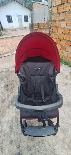 Vendo carrinho de bebê