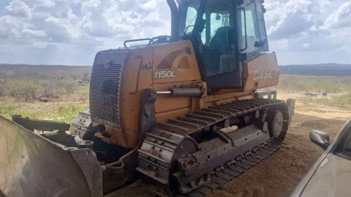 Trator de Esteira Case 1150L ano 2020