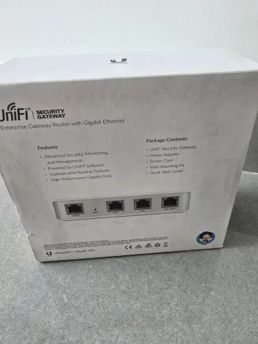 Roteador UniFi Security Gateway - usado