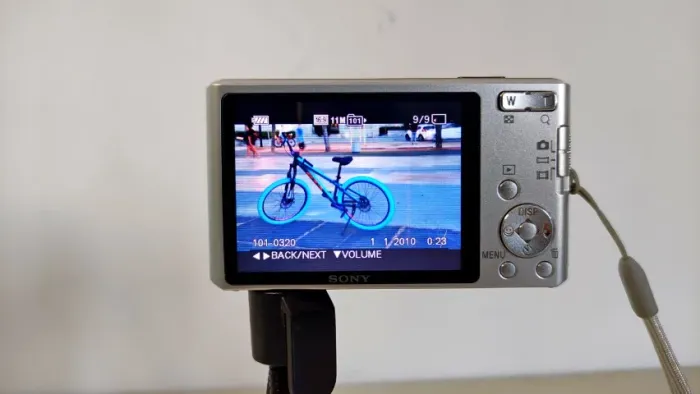 Sony Camera Cyber-shot 14.1mp W530