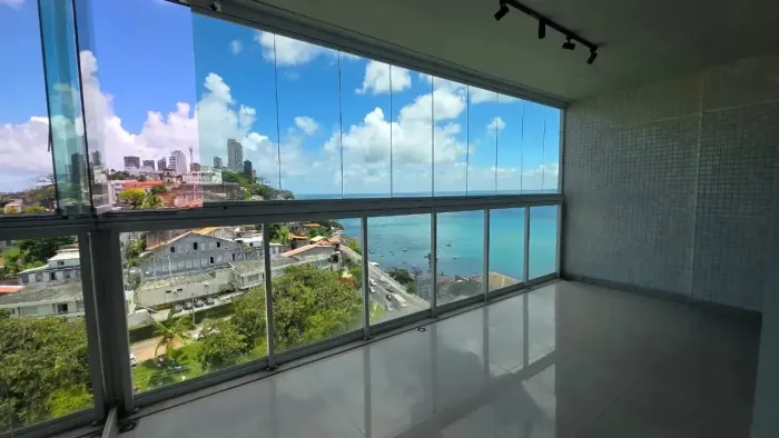 Quarto/sala, varandão, mobiliado, vista mar - Cloc Marina, Dois de Julho!!