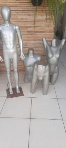 Manequim para mulher, homem e criança
